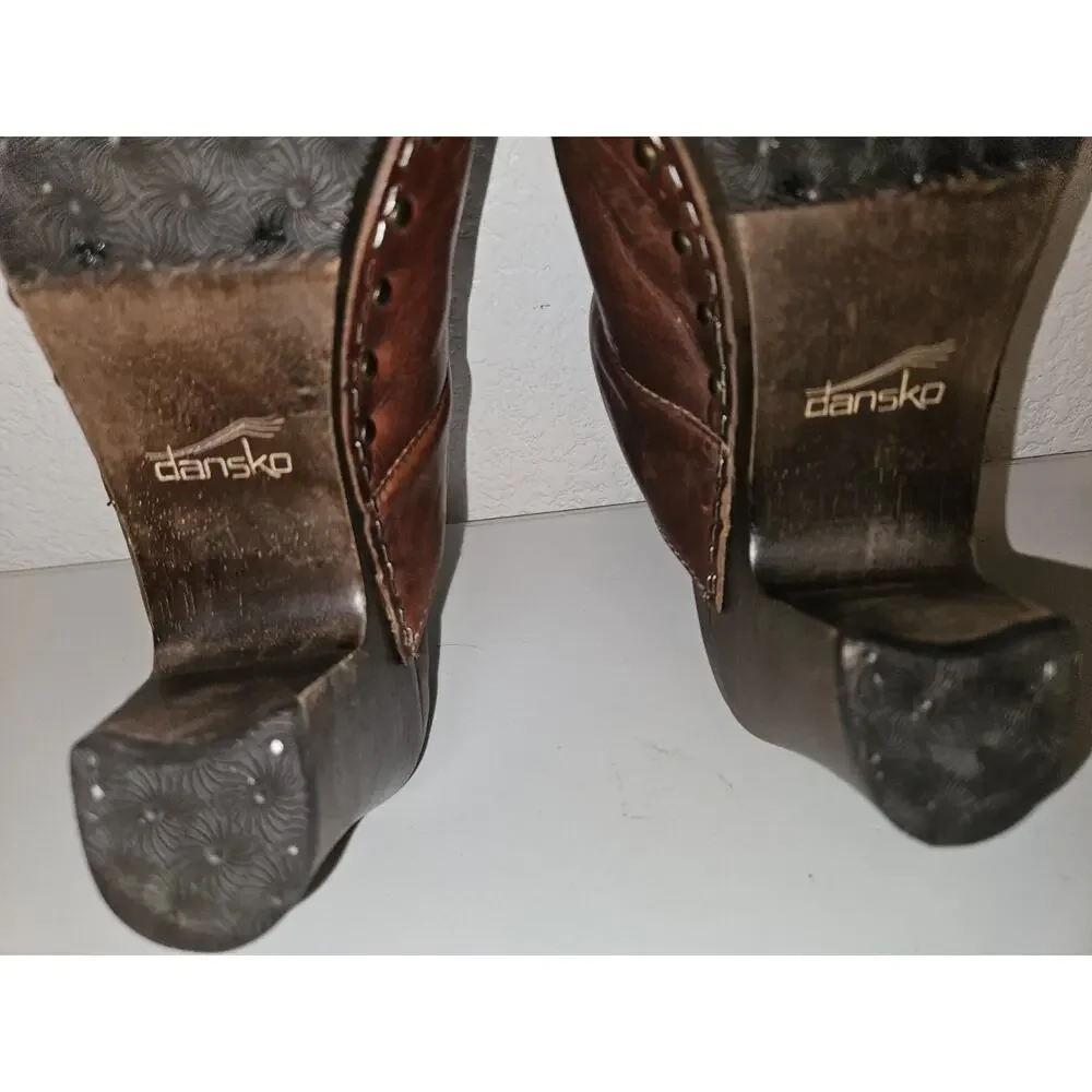 Dansko Rae Brown Leather Studded Clogs Mules Heels Womens Size 37, US 6.5-7 - Picture 12 of 12